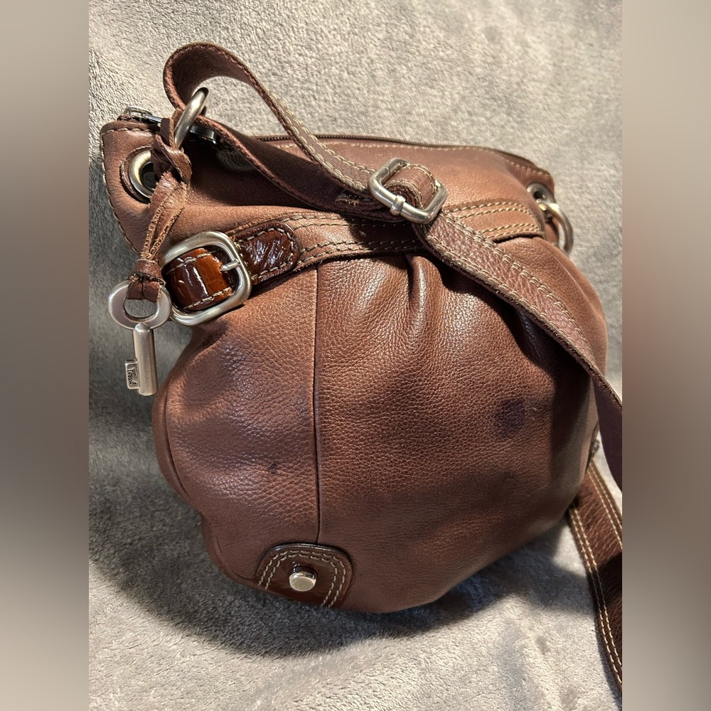 Fossil Genuine Leather Crossbody Bag - Picture 4 of 10